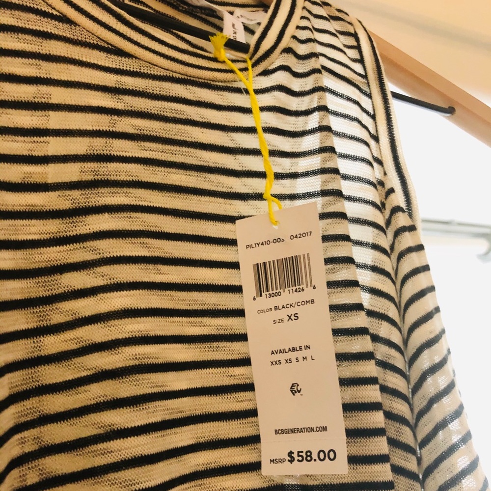 NWT BCBGeneration cold shoulder stripes top XS ✨ - Picture 5 of 8